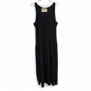 Universal Thread black ribbed knit maxi dress